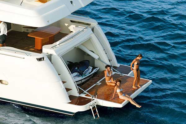 UNFORGETTABLE - Swim platform.jpg