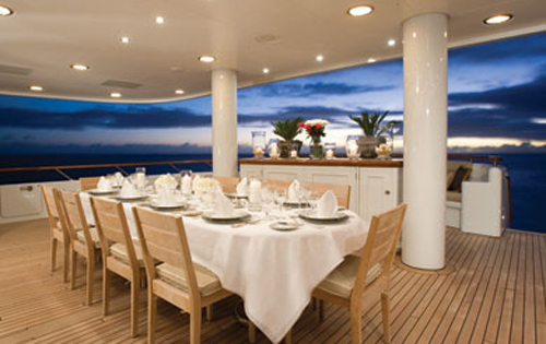 UTOPIA - al fresco dining.jpg