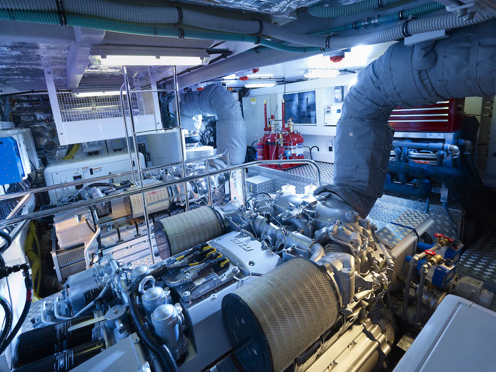 VEUVE Yacht - Engine Room.jpg