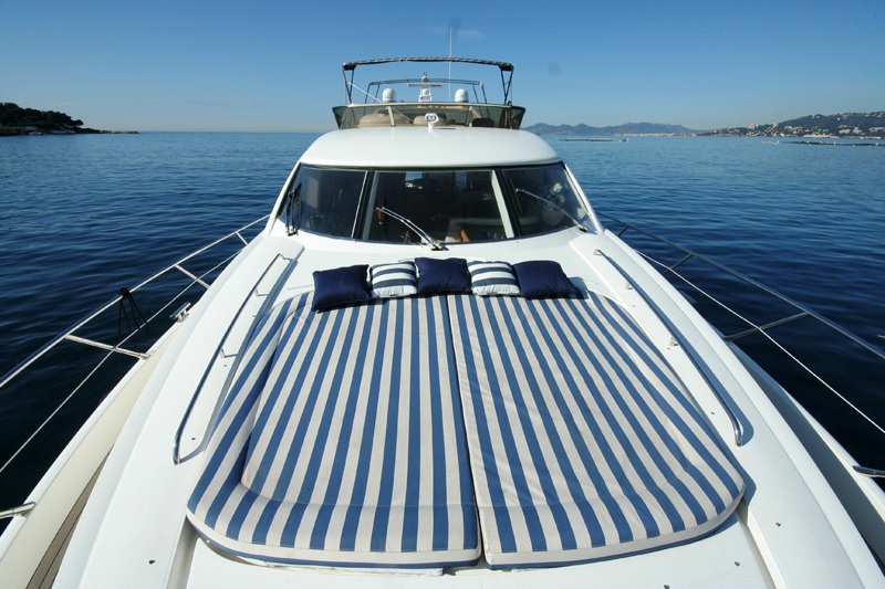 VOGUE OF BEAULIEU -  Forward Sunbathing area.jpg