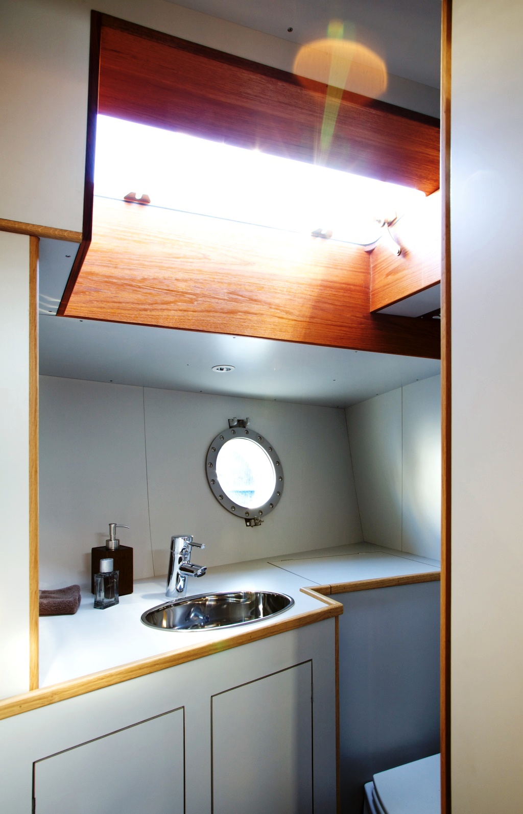 Vintage -  Bathroom.jpg