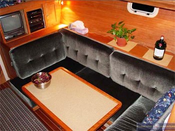 Western Grace Lower Dining.jpg