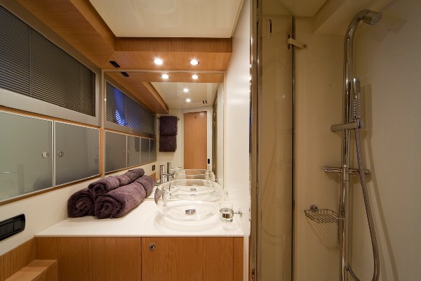 White Lotus - Master Ensuite.jpg