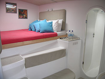 Wild Thing - Guest State Room.jpg