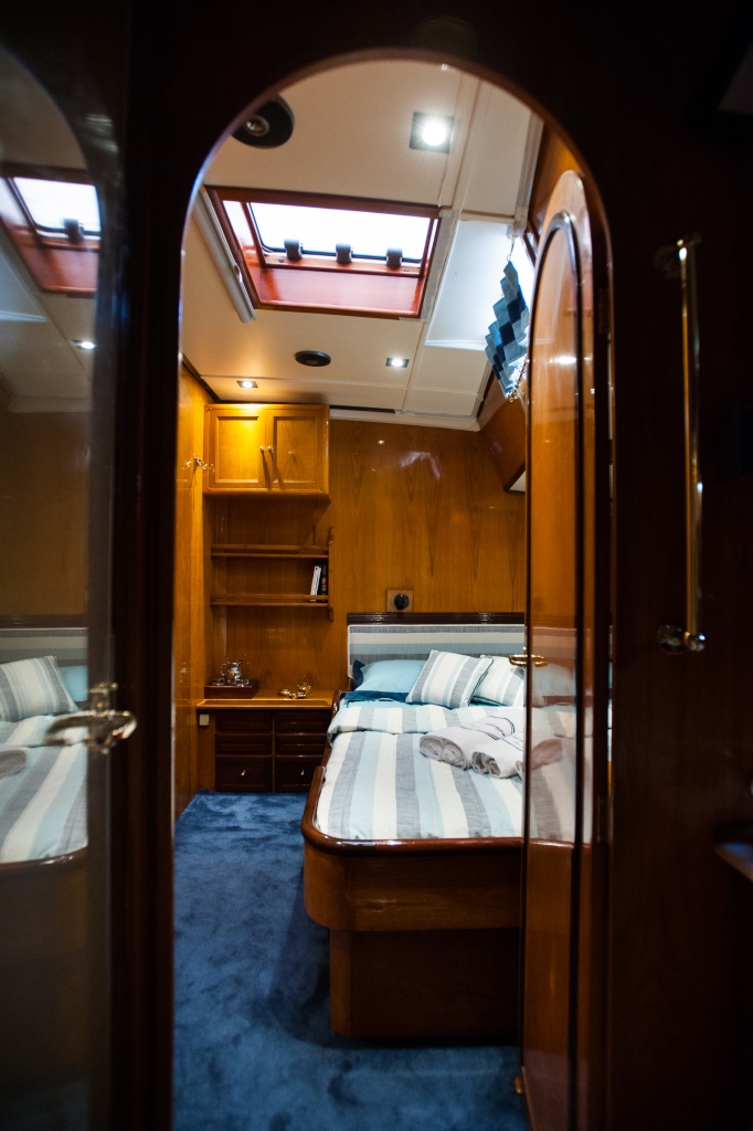 Wind of Change Guest Cabin 1.jpg