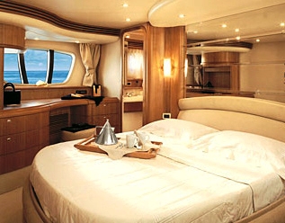 Wini -  Master Cabin.jpg