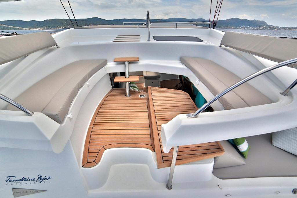 Worlds End - Upper deck.jpg