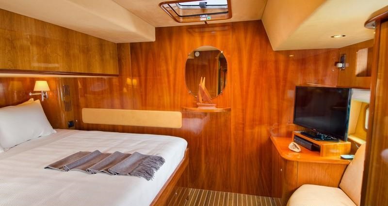 XENIA - King suite 2.jpg