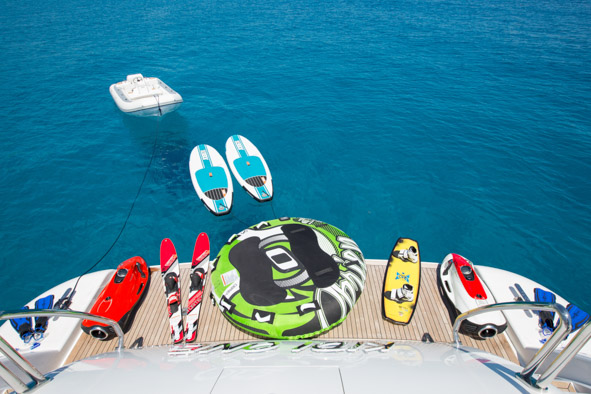 Yacht  KIDI ONE - Water toys.jpg