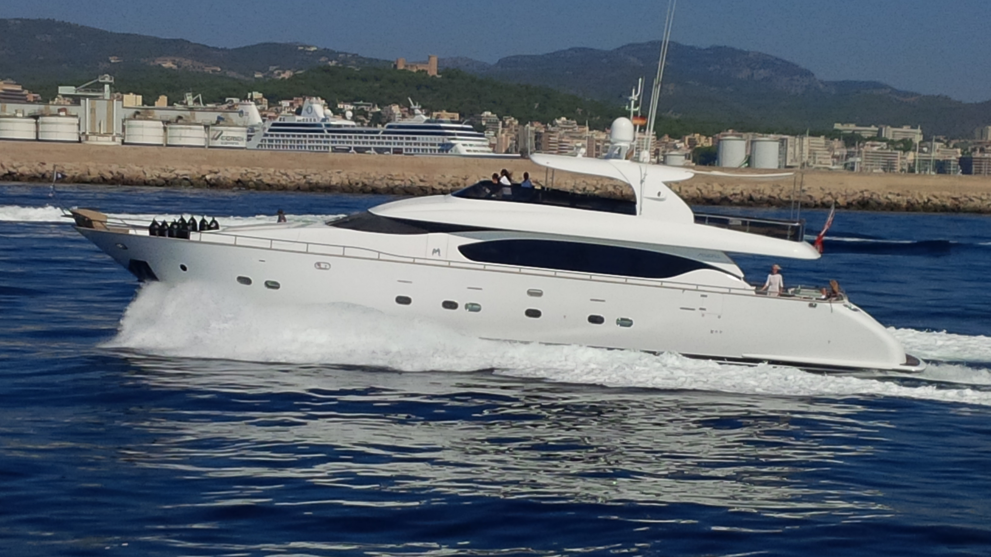 Yacht  QUO VADIS  - 002.jpg