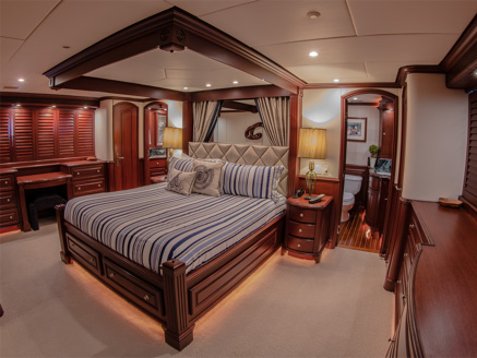 Yacht  REFLECTIONS - Master stateroom.jpg