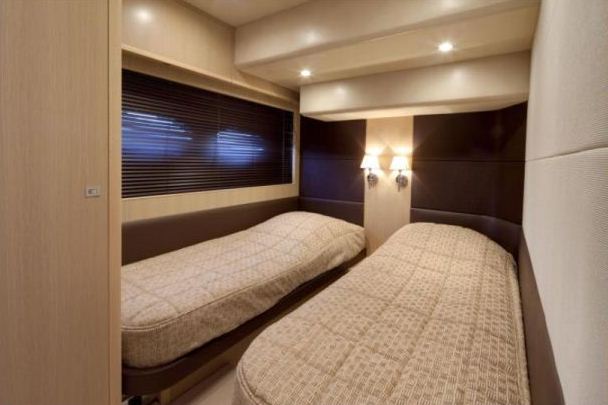Yacht ALGANDRA -  Twin Cabin.jpg