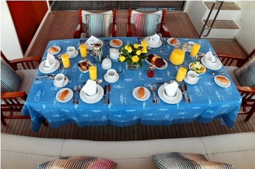 Yacht AMON -  Aft Deck Al Fresco Dining.jpg