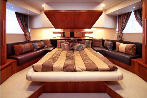 Yacht AMON -  Master Cabin.jpg