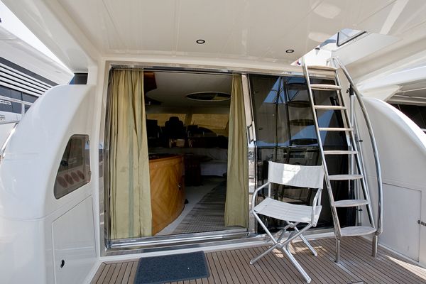 Yacht ARISTOTELIS -  Aft View.jpg