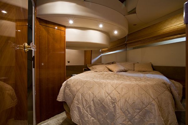 Yacht ARISTOTELIS -  Guest Cabin 3.jpg