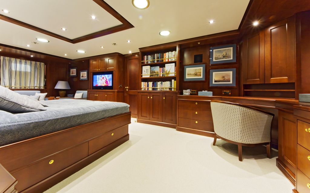 Yacht AXANTHA II -  Master Cabin 2.jpg