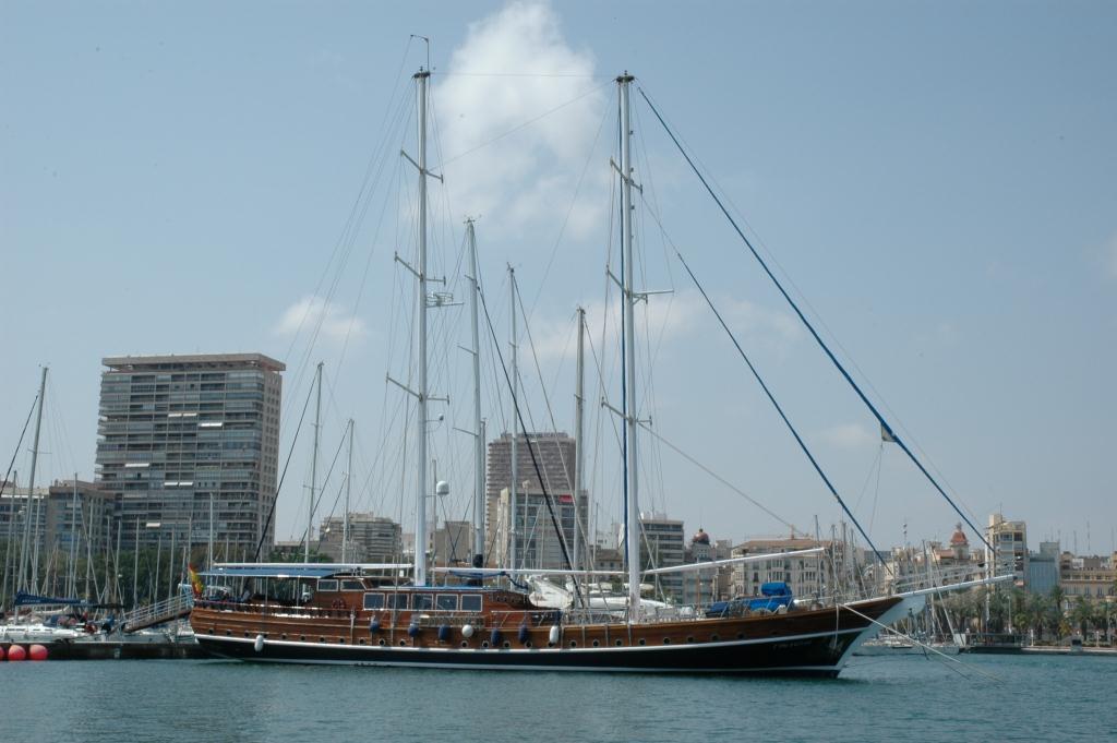 Yacht AZUL DE CORTES - Main.jpg