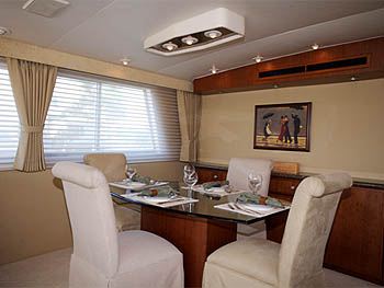 Yacht BELLA SOPHIA -  Dining.jpg