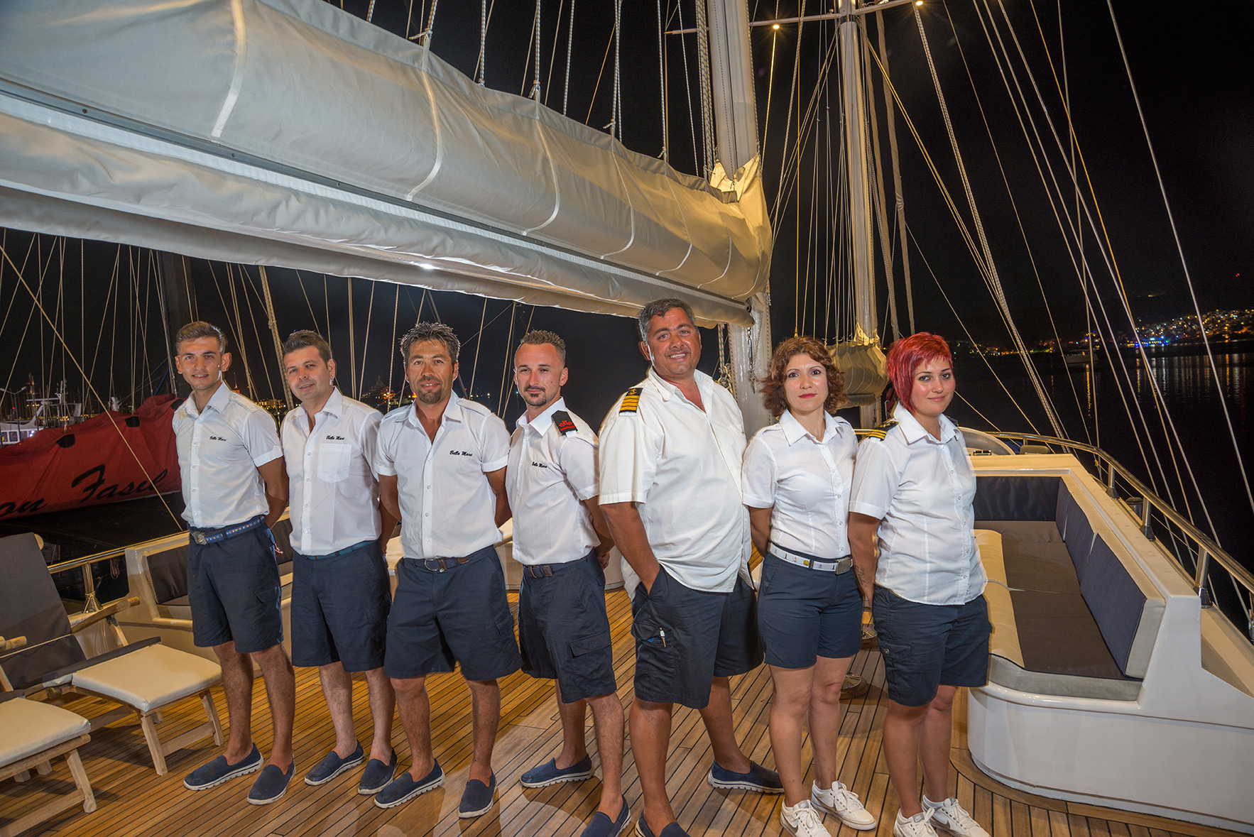 Yacht BELLAMARE - Crew.jpg