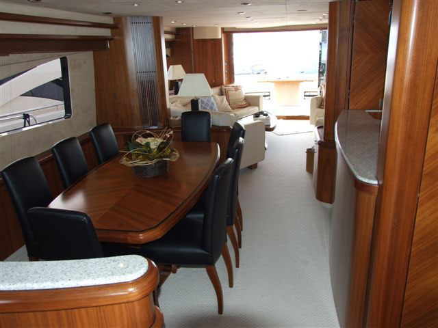 Yacht BLUE QUEST - Dining.jpg