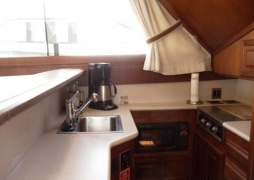 Yacht BLUES CURE -  Galley.jpg