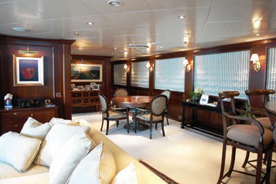 Yacht Big Aron Salon.jpg