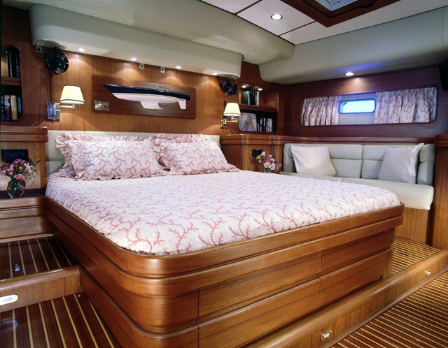 Yacht CAMPAI -  Master Cabin.jpg
