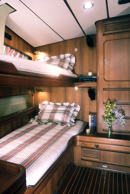 Yacht CAMPAI -  Twin Cabin.jpg