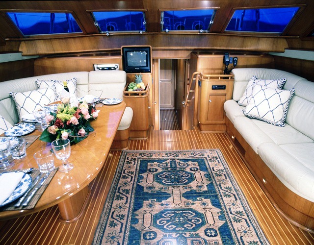 Yacht CAMPAI -  Upper Salon.jpg