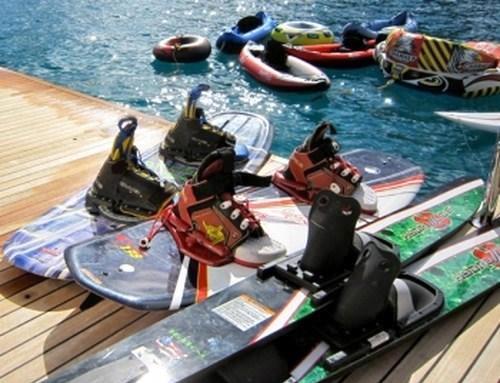 Yacht CATTITUDE -  Water Sport Toys.jpg