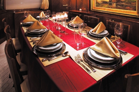 Yacht CRISTALEX -  Formal Dining.jpg