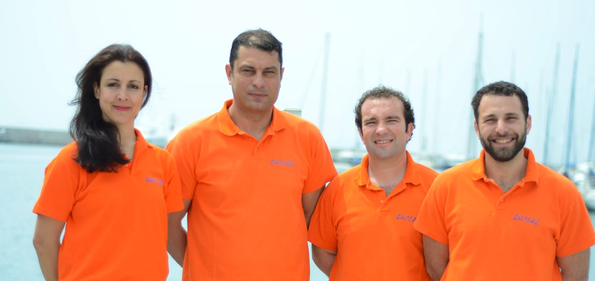 Yacht DILIAS -  Your Crew.jpg