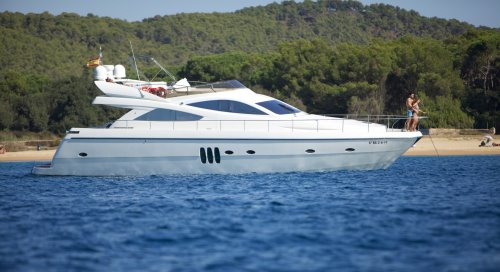 Yacht ESTELADA -  Profile.jpg