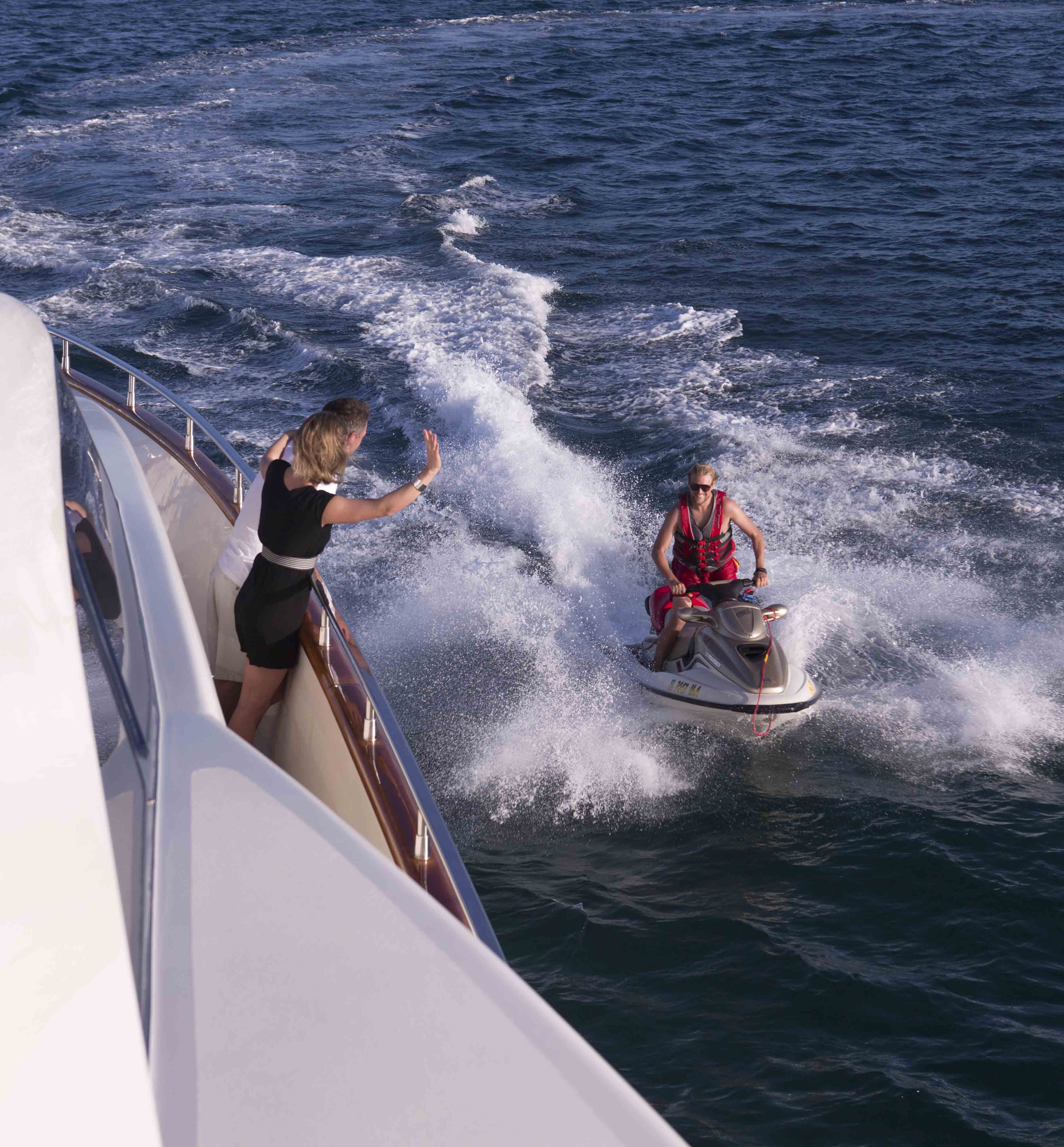Yacht GRAND BAROSSA - Jetski.jpg