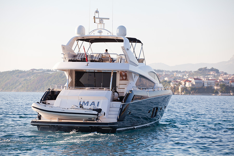 Yacht IMAI -  Aft View.jpg