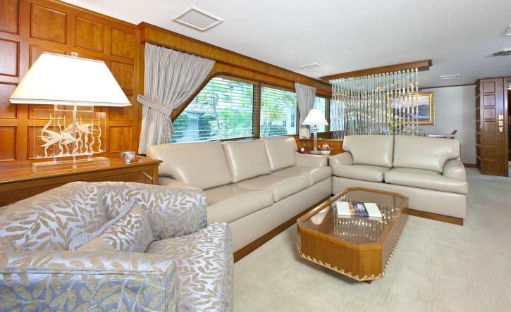 Yacht IMPETUOUS -  Main Salon.jpg