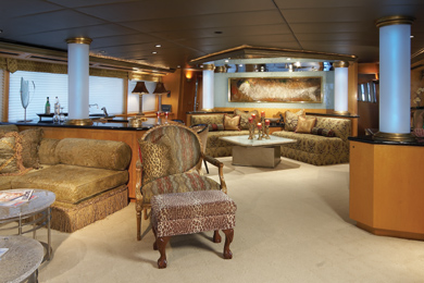 Yacht INDEPENDENCE 2 -  Salon.jpg