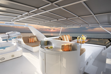 Yacht INDEPENDENCE 2 -  Sundeck and Spa Pool.jpg
