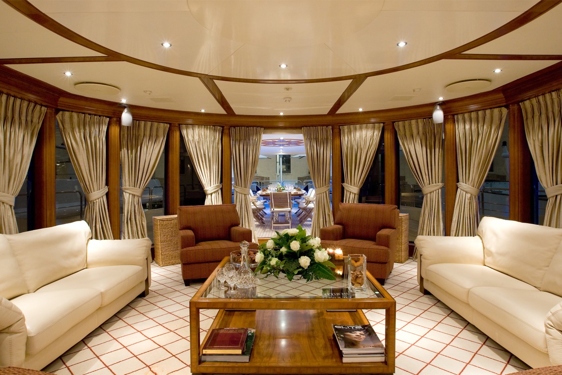 Yacht INSIGNIA - Skylounge View 2.jpg