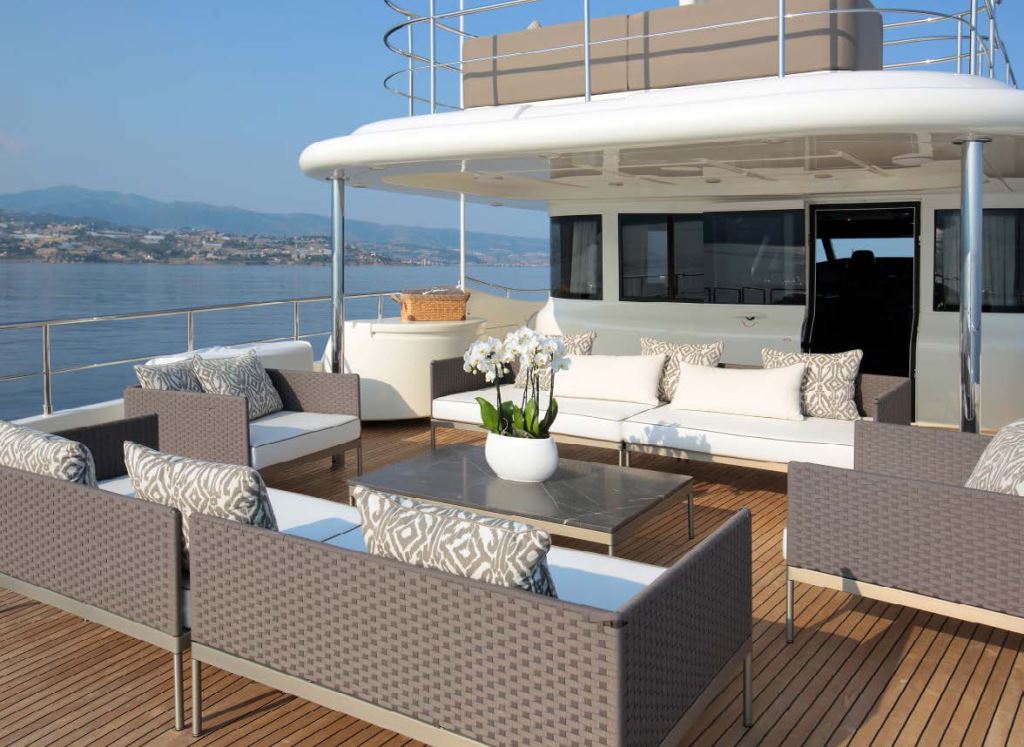 Yacht LADY SOUL -  Upper Aft Deck 2.jpg