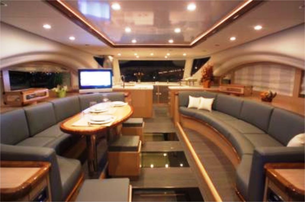 Yacht LEGEND AND SOUL -  Salon and Dining.jpg