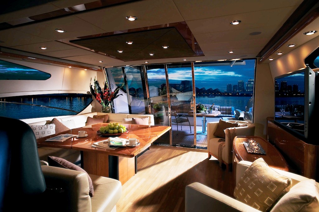 Yacht MALBEC -  Salon looking Aft.jpg
