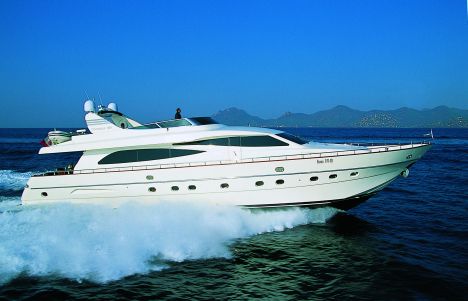 Yacht MALO -  Main.jpg