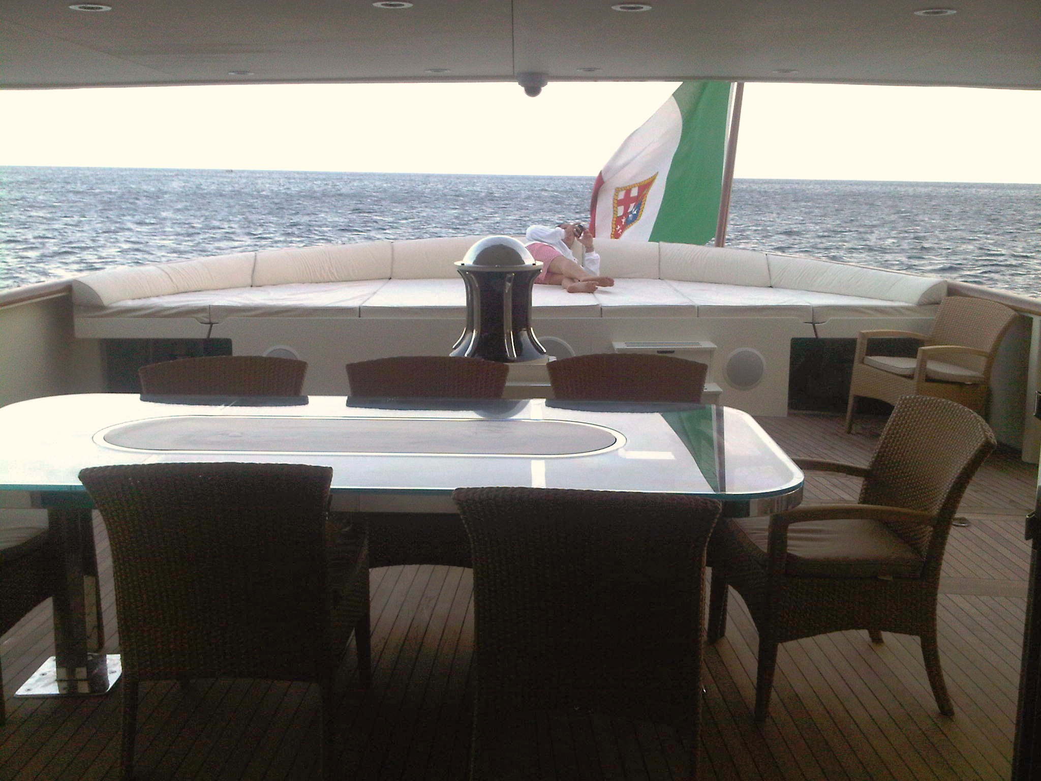 Yacht MASTIFF -  Aft Deck.jpg