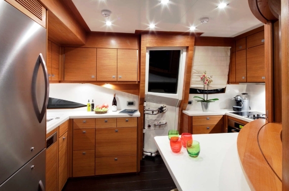 Yacht MAYAMA -  Galley 2.jpg