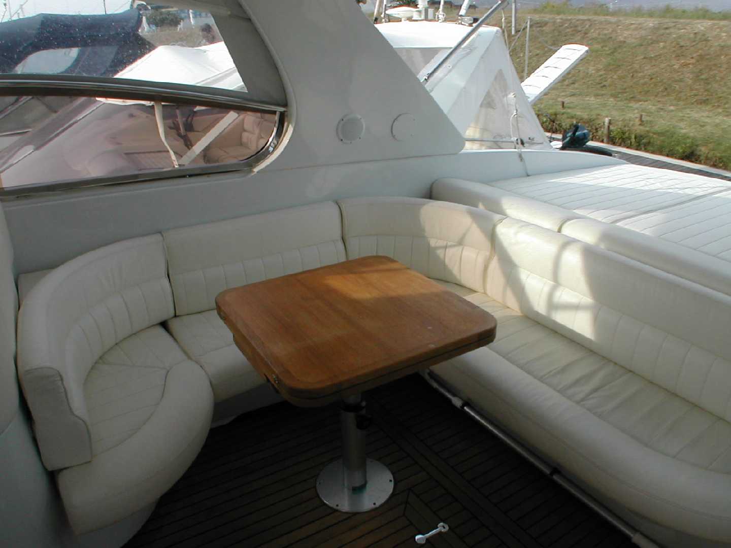 Yacht MERLINO - Al Fresco Dining.jpg