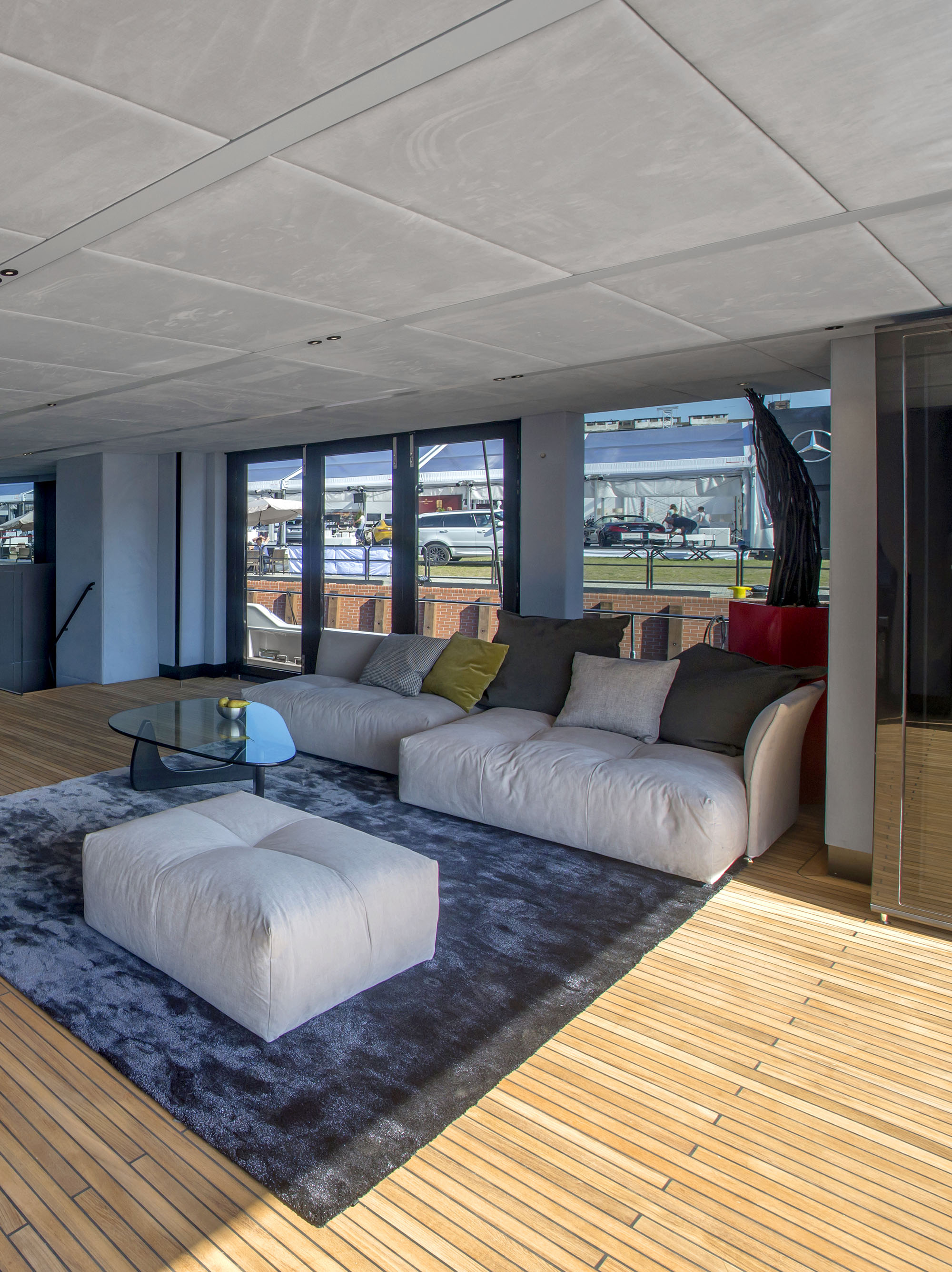 Yacht MIDORI - 003.jpg