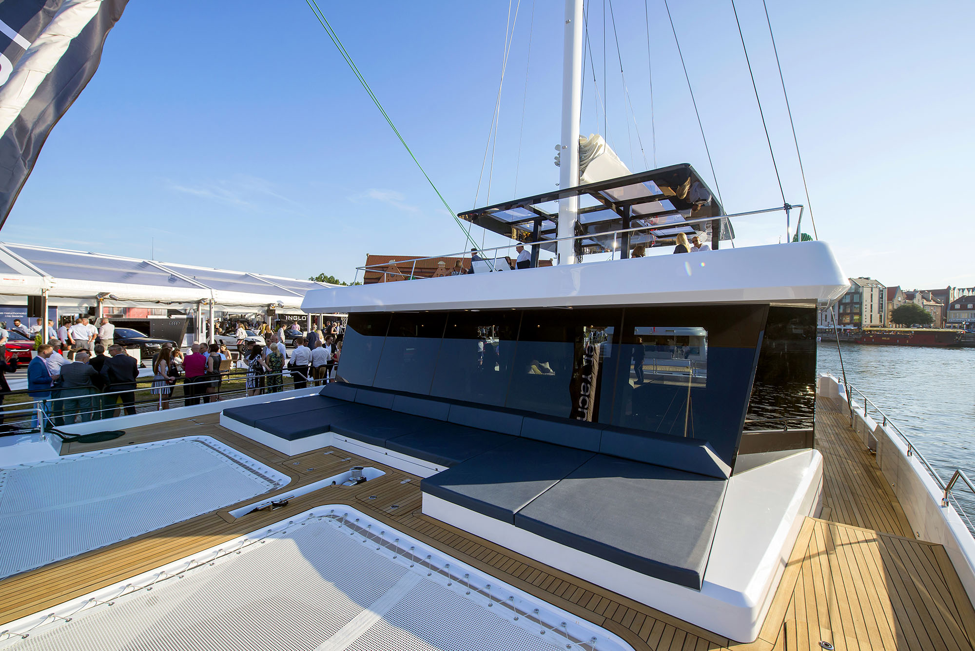 Yacht MIDORI - 007.jpg