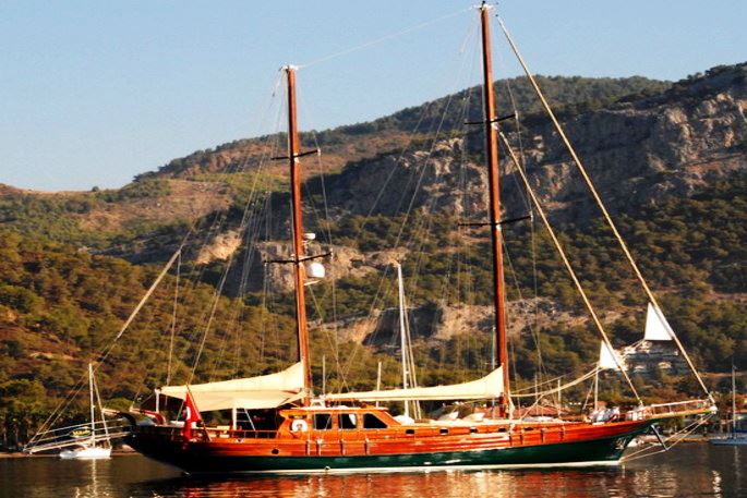 Yacht MIKADO -  Main.jpg
